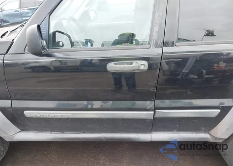 2005 Jeep Liberty Renegade z USA, uszkodzony, nr VIN 1J4GL38K75W632876